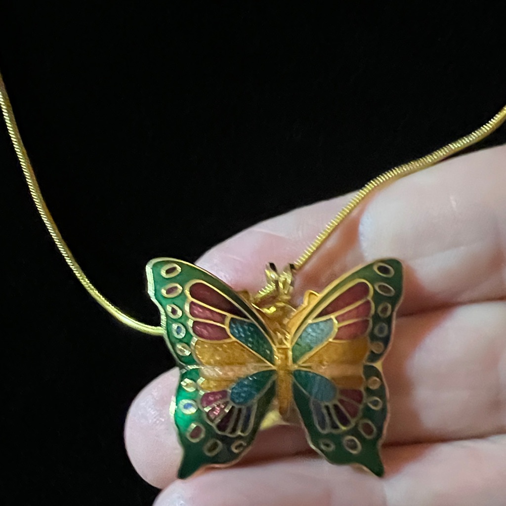 65 Elegant Gold Butterfly Necklace 34$